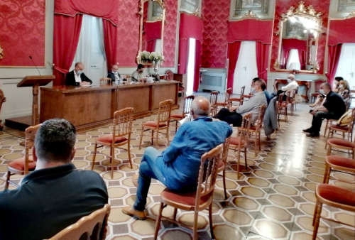 Scuola, incontro alla Provincia con Prefetto e Sindacati