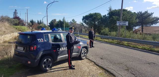 Cassano Jonio: A spasso per la citt con la cocaina in barba alle disposizioni restrittive, arrestato dai Carabinieri