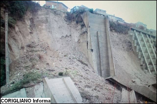 Longobucco, ulteriore crollo sul Macrocioli