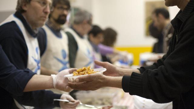 Caritas Calabria: Con lemergenza aumentano del 50% le richieste di pasti e alimenti