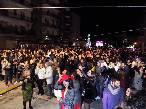 Rossano - Boom di presenze a Rossano per il Capodanno in piazza