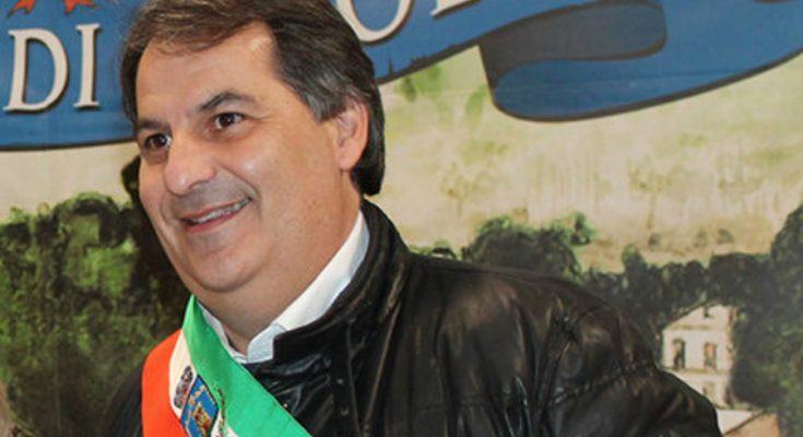 Carolei: Il sindaco richiama alcune famiglie a controllare i propri figli